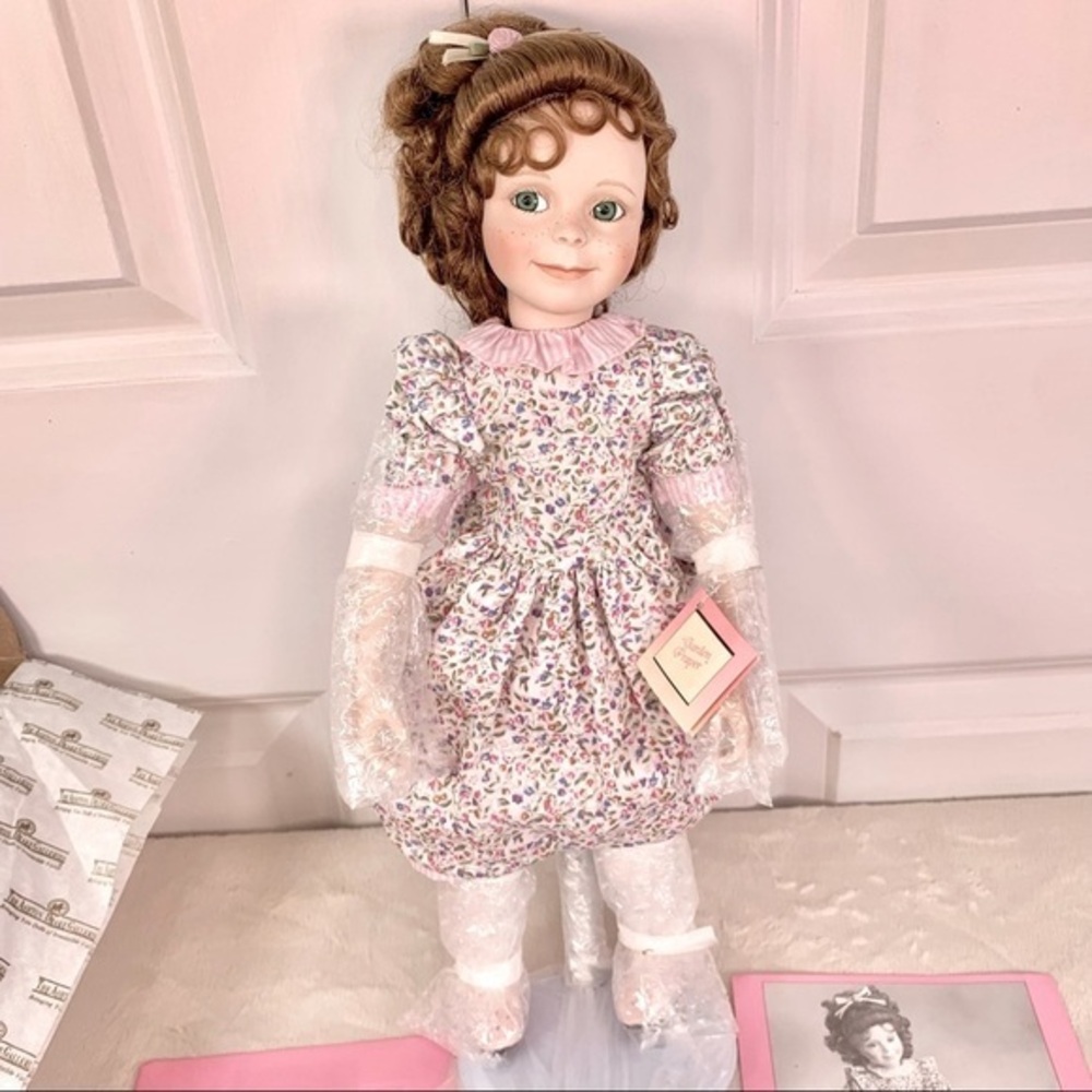 NEW Ashton Drake Galleries "Garden Prayer" Porcelain Doll